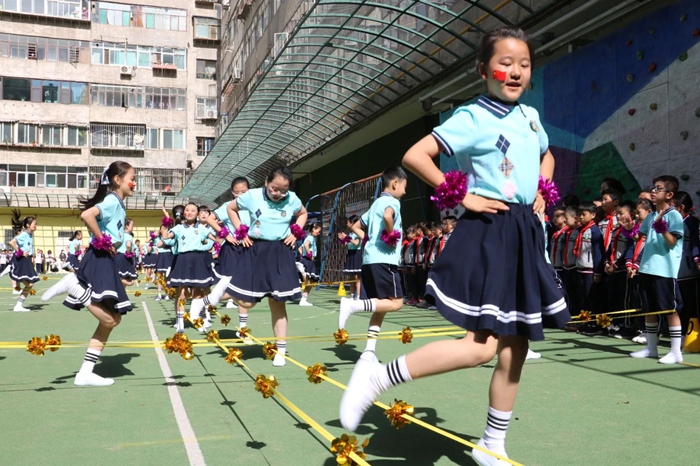 尤其是内线